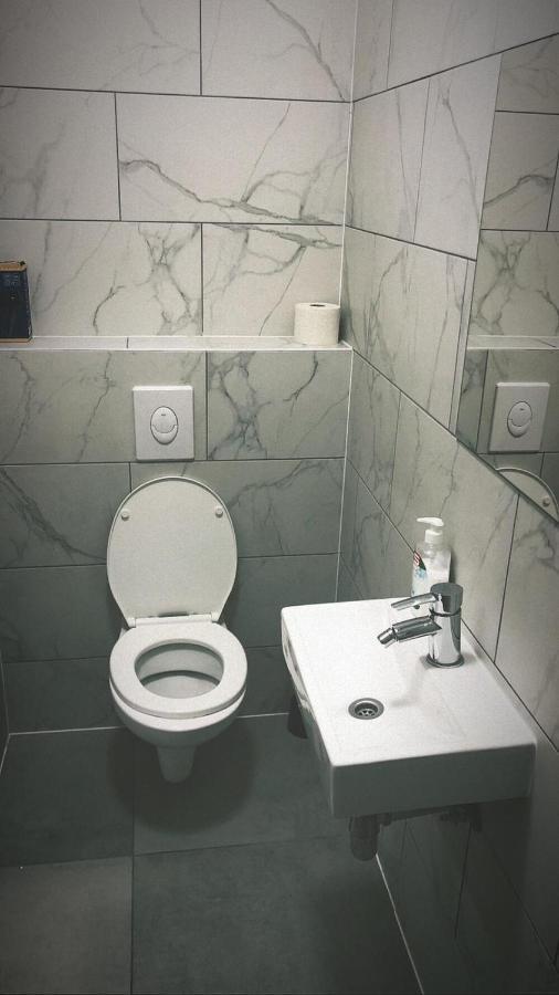Aparthotel Merdian Вена Экстерьер фото