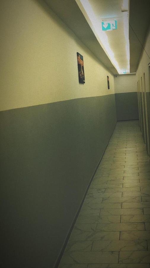 Aparthotel Merdian Вена Экстерьер фото