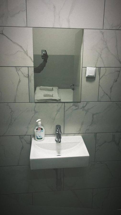 Aparthotel Merdian Вена Экстерьер фото